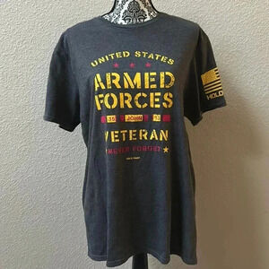 NWT 🇺🇸 Armed Forces Veteran t-shirt. Hold Fast size L
